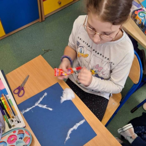 pokaż obrazek -  Zajęcia plastyczne w klasie 2 i 3 