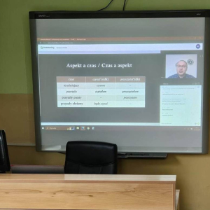 pokaż obrazek - CzasownikON, czyli maratON z czasownikiem w Międzynarodowym Dniu Języka Ojczystego