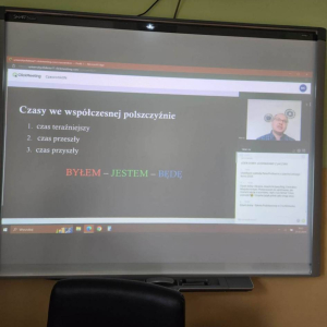 pokaż obrazek - CzasownikON, czyli maratON z czasownikiem w Międzynarodowym Dniu Języka Ojczystego