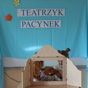 pokaż obrazek - Teatrzyk pacynek w wykonaniu dzieci z oddziału przedszkolnego