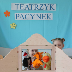 pokaż obrazek - Teatrzyk pacynek w wykonaniu dzieci z oddziału przedszkolnego