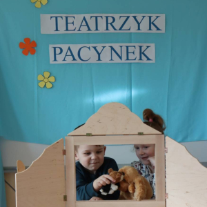 pokaż obrazek - Teatrzyk pacynek w wykonaniu dzieci z oddziału przedszkolnego