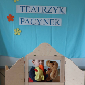 pokaż obrazek - Teatrzyk pacynek w wykonaniu dzieci z oddziału przedszkolnego