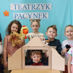 pokaż obrazek - Teatrzyk pacynek w wykonaniu dzieci z oddziału przedszkolnego