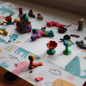 pokaż obrazek - Małe dzieła z plasteliny