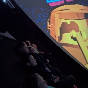 pokaż obrazek - Kino sferyczne w naszej szkole 