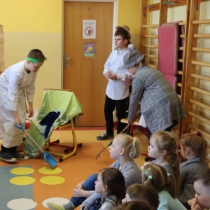 pokaż obrazek - Przedstawienie