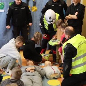 pokaż obrazek -  Szkolenie z zakresu pierwszej pomocy i użycia defibrylatora AED