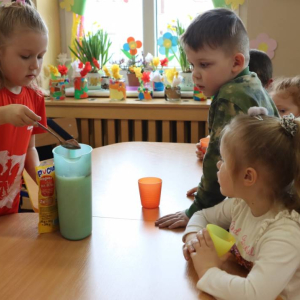 pokaż obrazek - Dzień Czekolady w oddziale przedszkolnym