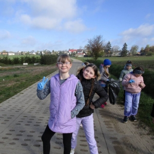 pokaż obrazek - Udział w wiosennej akcji Sprzątania Świata
