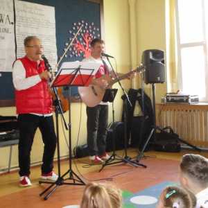 pokaż obrazek -  Koncert z okazji Majowych Świąt Narodowych