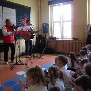 pokaż obrazek -  Koncert z okazji Majowych Świąt Narodowych