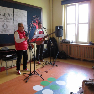 pokaż obrazek -  Koncert z okazji Majowych Świąt Narodowych