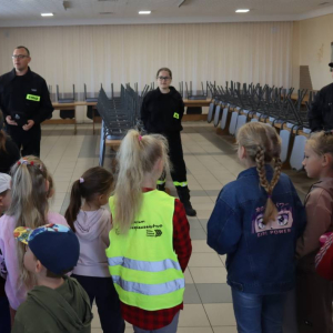 pokaż obrazek - Wizyta w siedzibie Ochotniczej Straży Pożarnej w Częstkowie 
