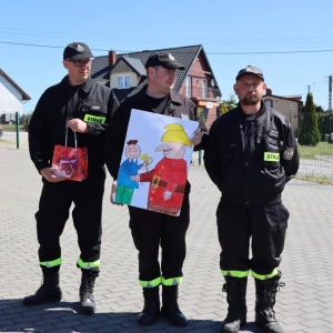 pokaż obrazek - Wizyta w siedzibie Ochotniczej Straży Pożarnej w Częstkowie 