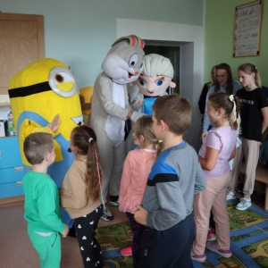 pokaż obrazek - Niezwykli goście