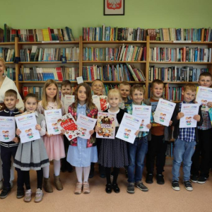 pokaż obrazek - Pasowanie na czytelnika