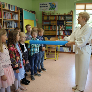pokaż obrazek - Pasowanie na czytelnika