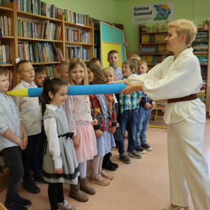 pokaż obrazek - Pasowanie na czytelnika