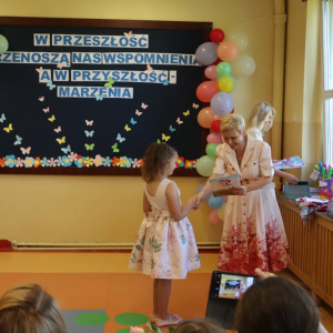 pokaż obrazek - Pożegnanie przedszkola