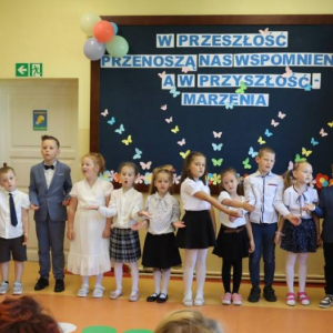 pokaż obrazek - Pożegnanie przedszkola