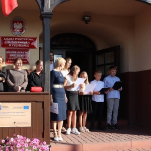 pokaż obrazek - Uroczyście rozpoczęliśmy rok szkolny 2024/2025