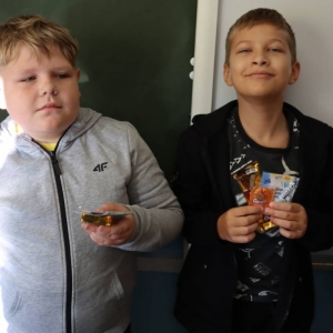pokaż obrazek -  Dzień Chłopaka w klasie 3