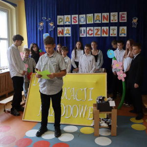 pokaż obrazek - Dzień Edukacji Narodowej