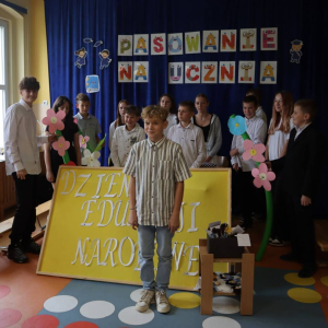 pokaż obrazek - Dzień Edukacji Narodowej
