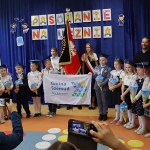 pokaż obrazek - Ślubowanie i pasowanie na ucznia