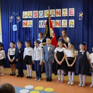 pokaż obrazek - Ślubowanie i pasowanie na ucznia