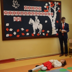 pokaż obrazek - Szkolne obchody Narodowego Święta Niepodległości