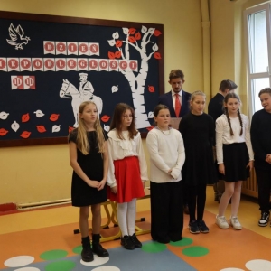 pokaż obrazek - Szkolne obchody Narodowego Święta Niepodległości