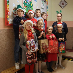 pokaż obrazek - Mikołajkowo w klasie III