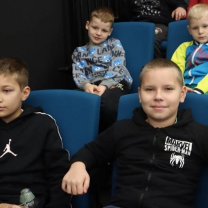 pokaż obrazek - Spektakl pt. „Kije samobije”