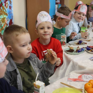 pokaż obrazek -  Święta Bożego Narodzenia w oddziale przedszkolnym 