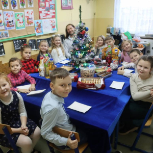 pokaż obrazek -  Jasełka i wspólne kolędowanie