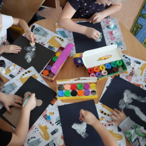 pokaż obrazek - Zimowe prace plastyczne