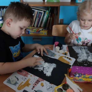 pokaż obrazek - Zimowe prace plastyczne