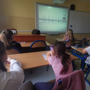 pokaż obrazek - Międzynarodowy Dzień Pamięci o Ofiarach Holokaustu