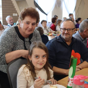 pokaż obrazek - Dzień Babci i Dziadka