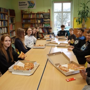 pokaż obrazek -  Międzynarodowy Dzień Pizzy w klasie VII 