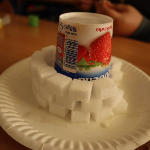 pokaż obrazek - Igloo z kostek cukru