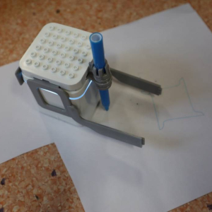 pokaż obrazek - Roboty GeniBot na zajęciach w oddziale przedszkolnym 
