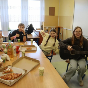 pokaż obrazek - Międzynarodowy Dzień Pizzy w klasie IV