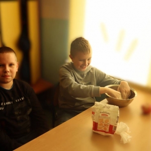 pokaż obrazek - Literowe kostki edukacyjne z masy solnej