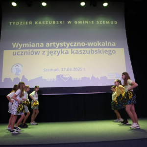 pokaż obrazek - Wymiana artystyczno-wokalna uczniów w ramach Tygodnia Kaszubskiego w Gminie Szemud 