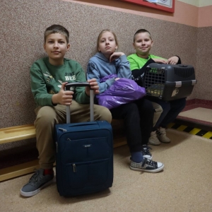 pokaż obrazek -  21 marca, czyli Pierwszy Dzień Wiosny, Dzień Kolorowej Skarpetki i Dzień bez Plecaka 