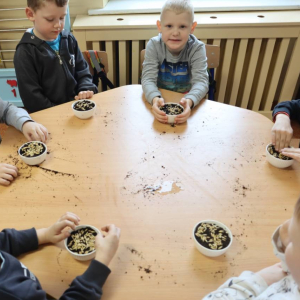 pokaż obrazek - Lekcja przyrody i tradycji w oddziale przedszkolnym