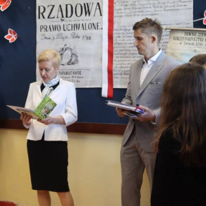 pokaż obrazek - Szkolne obchody 234. rocznicy uchwalenia Konstytucji 3 Maja